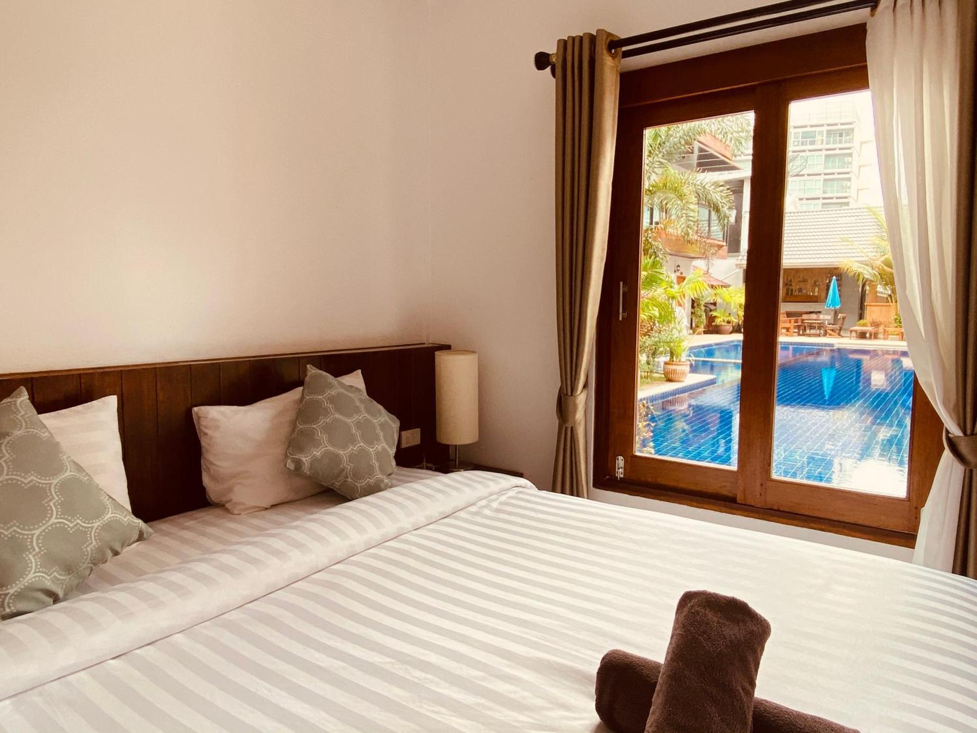 Paradise Land Resort Паттайя Экстерьер фото