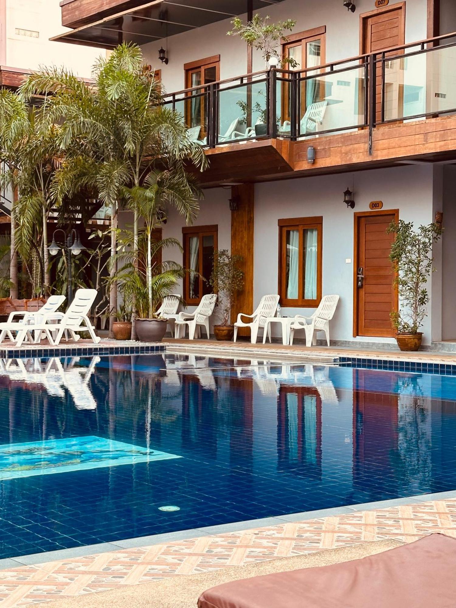 Paradise Land Resort Паттайя Экстерьер фото