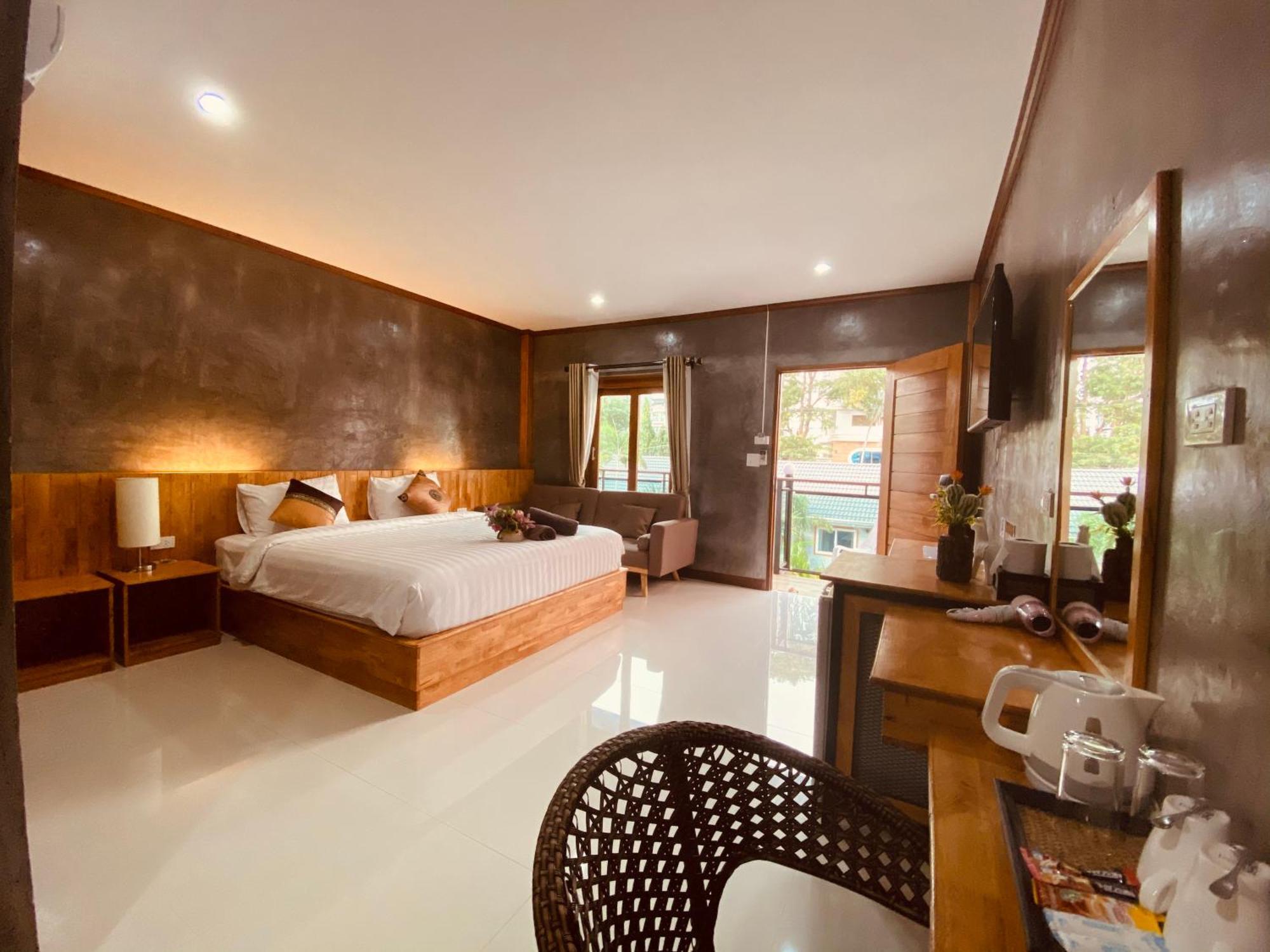 Paradise Land Resort Паттайя Экстерьер фото